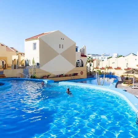 Esterlitzia Apt. En Mareverde Apartment