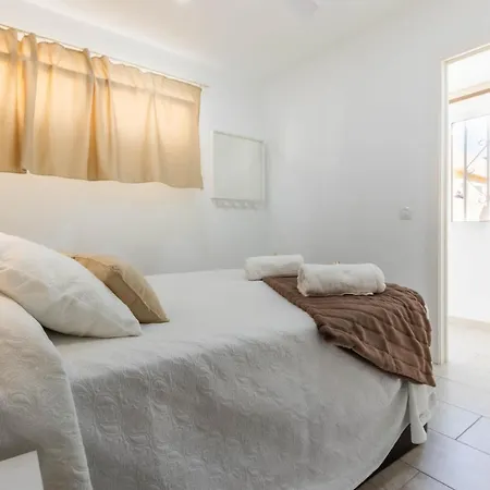 Esterlitzia Apt. En Mareverde Appartement